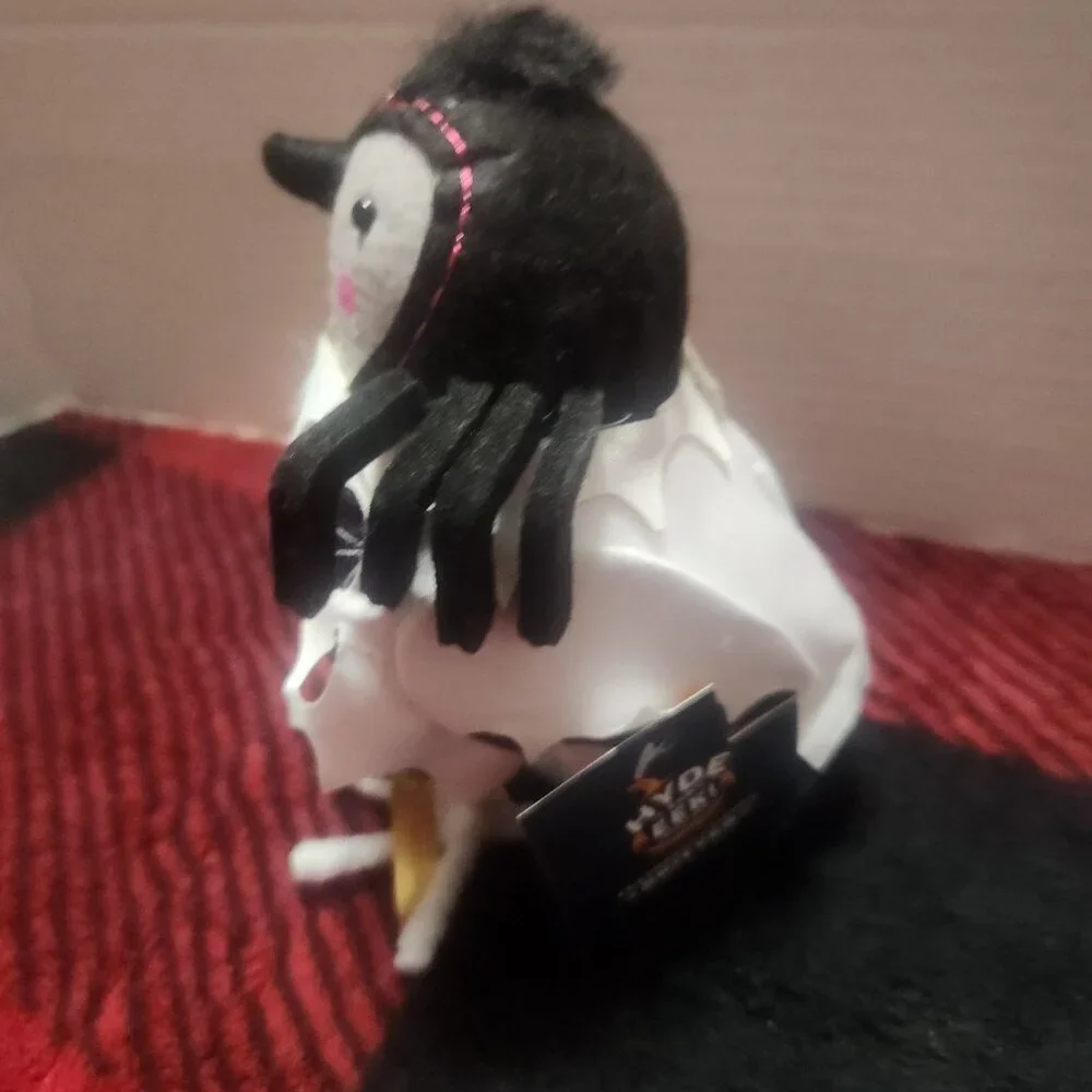Target Hyde & Eek! Featherly Friends Bird Skitter Halloween 2024 New With Tags